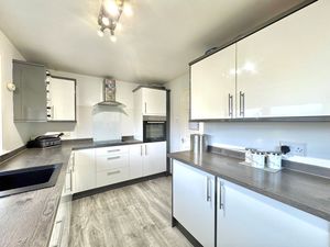 Photo 17- click for photo gallery